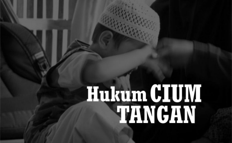 Hukum Cium Tangan